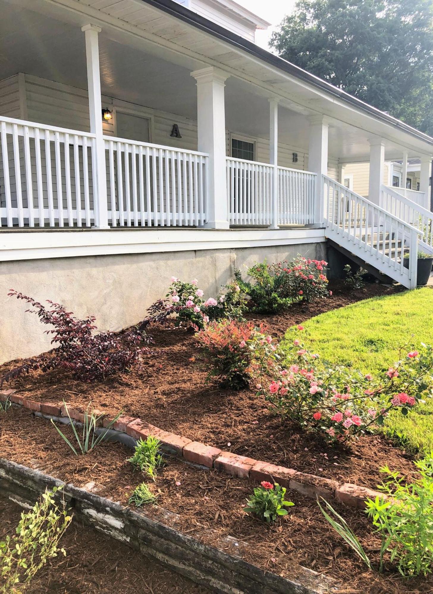 Recently Renovated Chic Durham Farmhouse 外观 照片